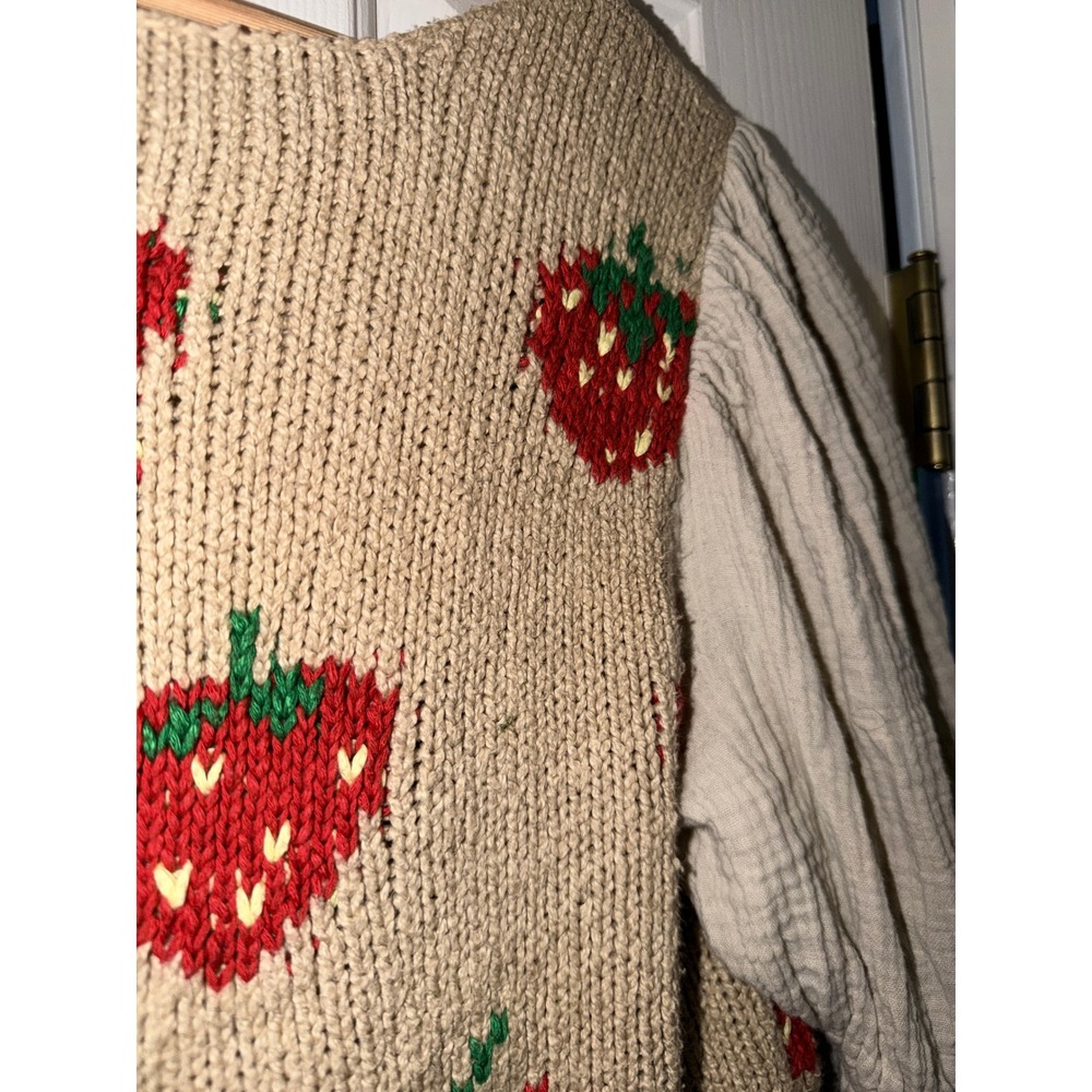 FREE PEOPLE ~ STRAWBERRY JAM Knit Crop Top L Large Sweater Puffed Gauze Sleeve - Picture 5 of 9